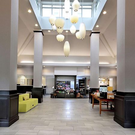 Hilton Garden Inn Greensboro Exterior photo