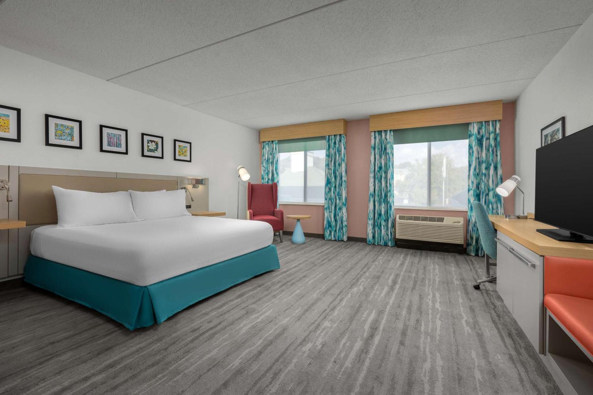 Hilton Garden Inn Greensboro Exterior photo